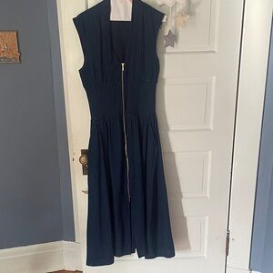 Elegant Navy Blue Sleeveless Dress